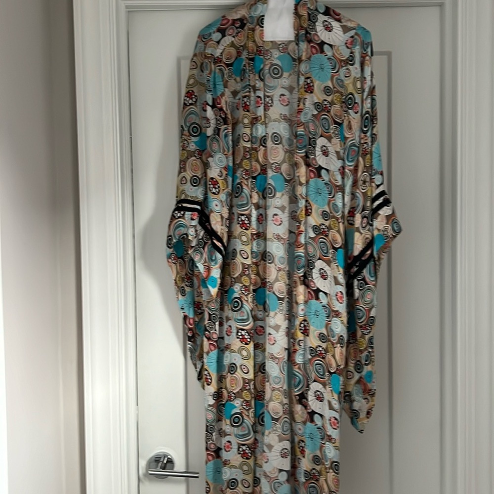Robe or cover up, who cares!